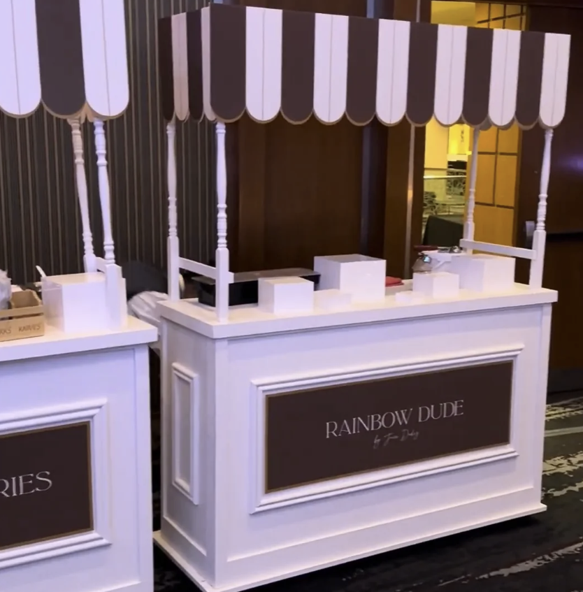 Custom Juice Dudez catering booth